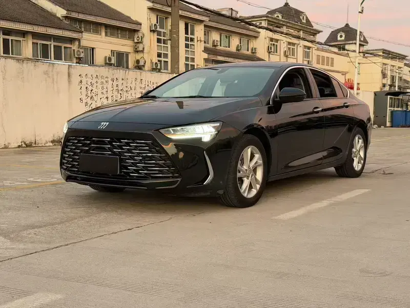 2023 Buick Regal с пробегом 31 000 км
