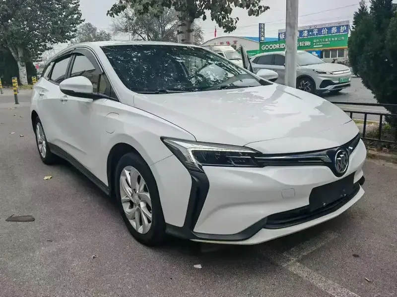2022 Buick Velite 6 с пробегом 60 000 км