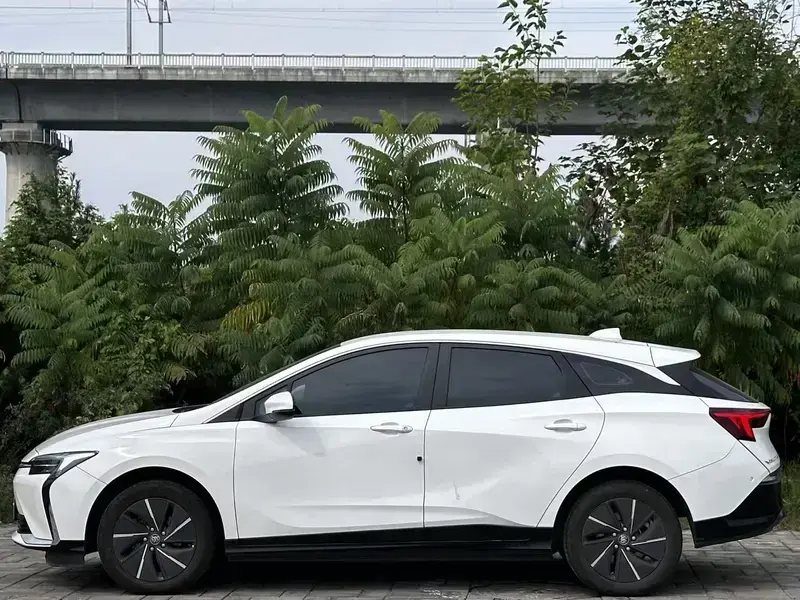 2024 Buick Velite 6 с пробегом 27 000 км