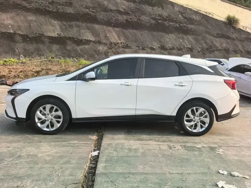 2024 Buick Velite 6 с пробегом 32 000 км