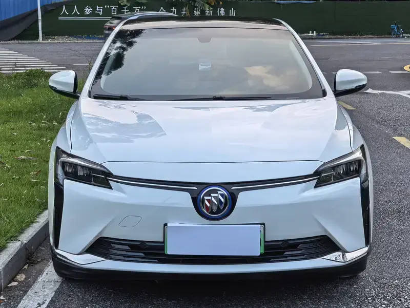 2024 Buick Velite 6 с пробегом 33 000 км