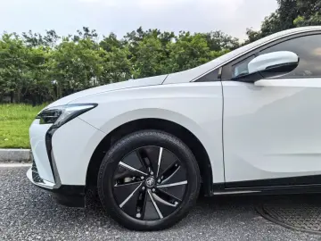 2024 Buick Velite 6 с пробегом 33 000 км