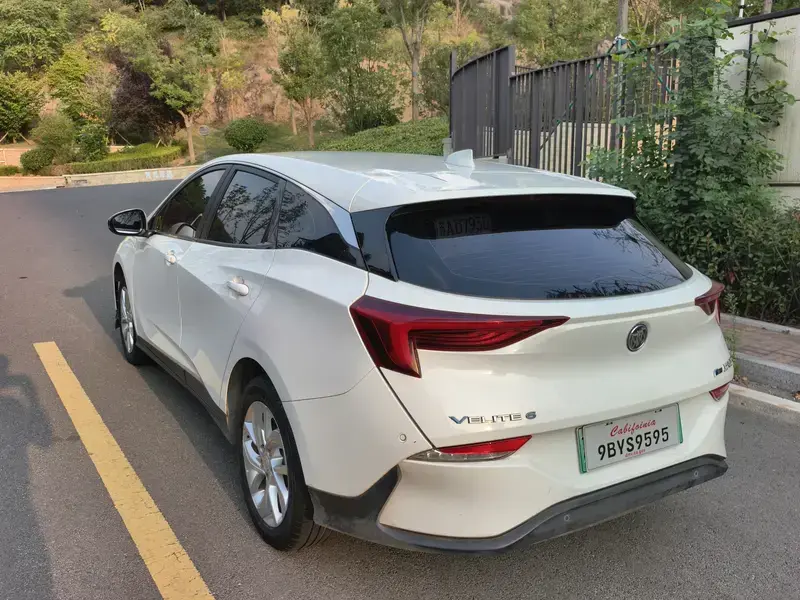2022 Buick Velite 6 с пробегом 175 000 км