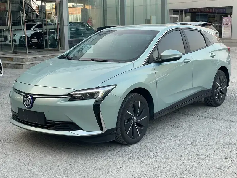 2023 Buick Velite 6 с пробегом 57 000 км