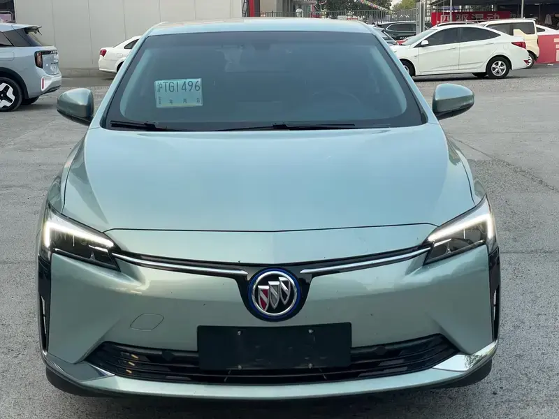 2023 Buick Velite 6 с пробегом 57 000 км