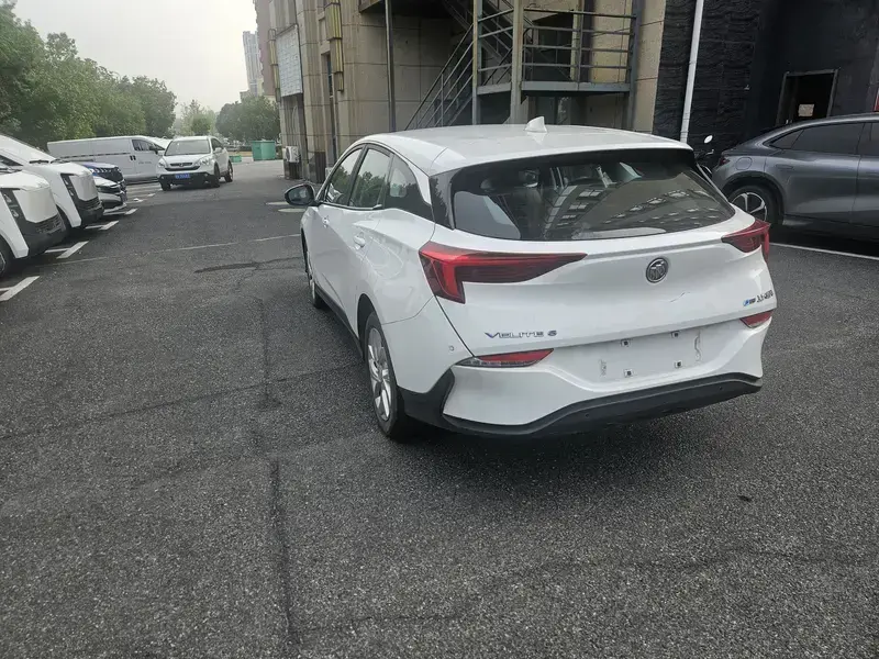 2024 Buick Velite 6 с пробегом 107 000 км