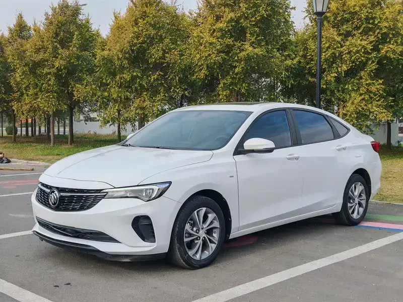 2022 Buick Verano с пробегом 28 000 км