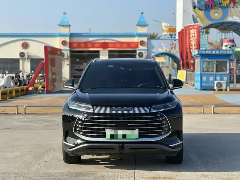 2023 BYD Frigate 07 с пробегом 19 000 км
