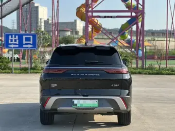 2023 BYD Frigate 07 с пробегом 19 000 км