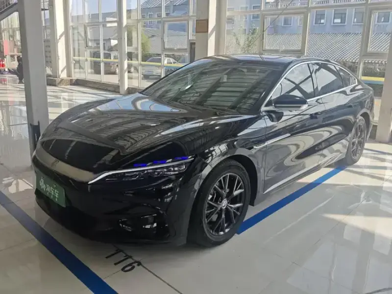 2025 BYD Han с пробегом 26 000 км