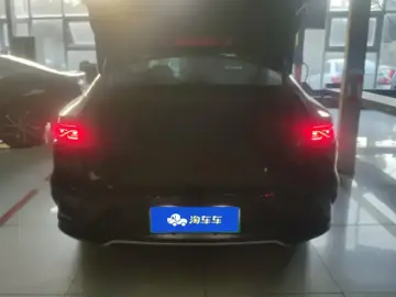 2025 BYD Han с пробегом 26 000 км