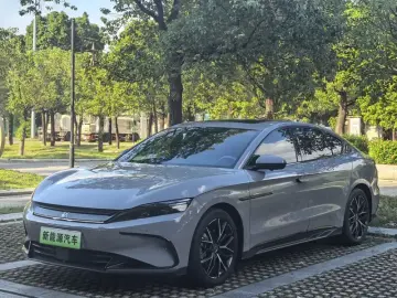 2025 BYD Han с пробегом 20 000 км