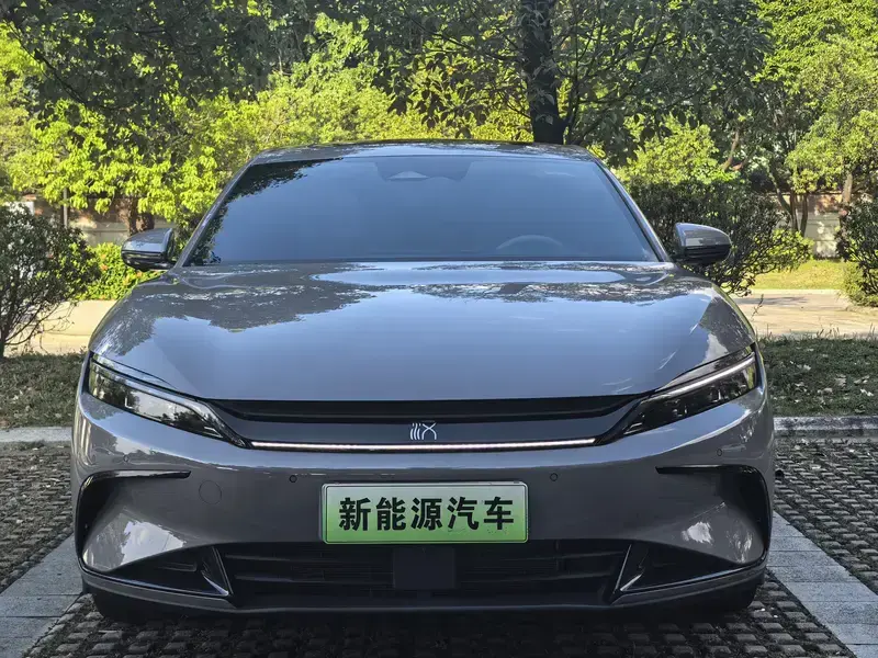 2025 BYD Han с пробегом 20 000 км