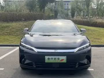 2025 BYD Han с пробегом 28 000 км