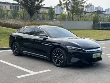 2025 BYD Han с пробегом 28 000 км