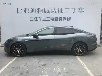 2025 BYD Han L с пробегом 300 км