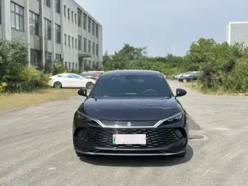 2024 BYD Qin L с пробегом 16 000 км