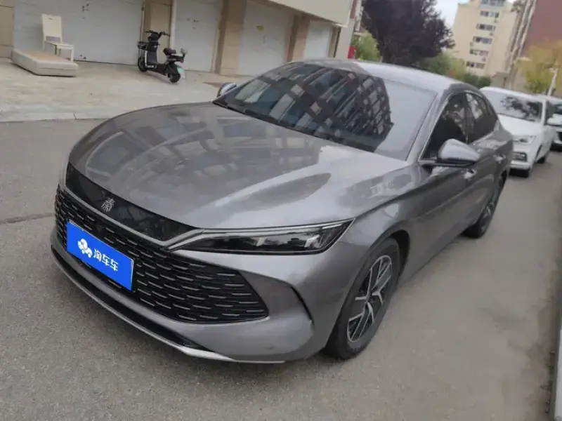 2024 BYD Qin L с пробегом 22 000 км