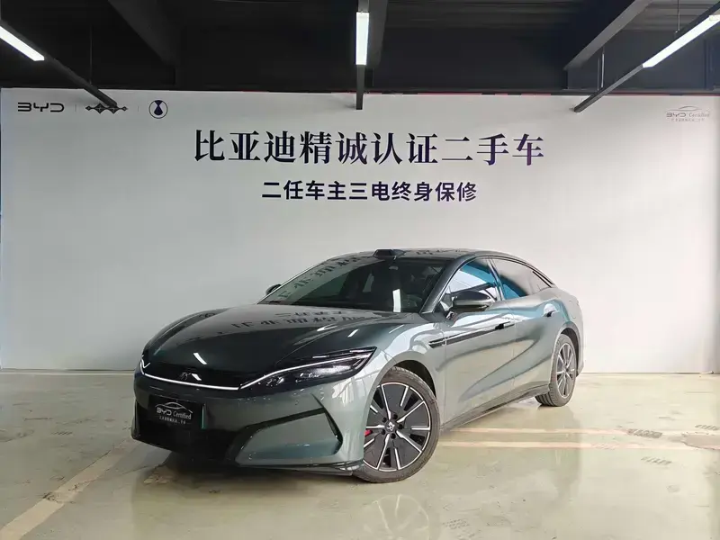 2025 BYD Han L с пробегом 8 600 км