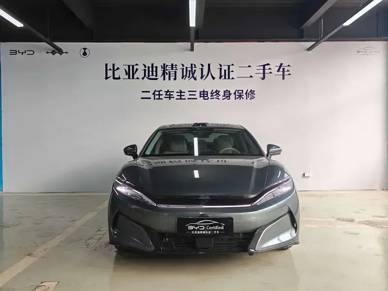 2025 BYD Han L с пробегом 8 600 км