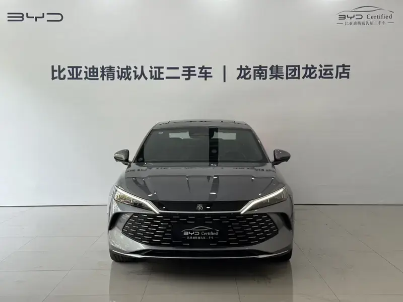 2025 BYD Qin L с пробегом 15 000 км