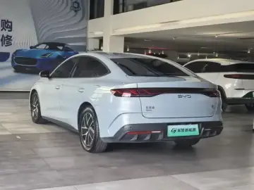 2024 BYD Qin L с пробегом 25 700 км