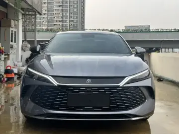 2024 BYD Qin L с пробегом 50 000 км