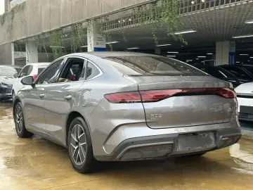 2024 BYD Qin L с пробегом 50 000 км