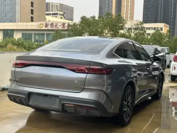 2024 BYD Qin L с пробегом 50 000 км