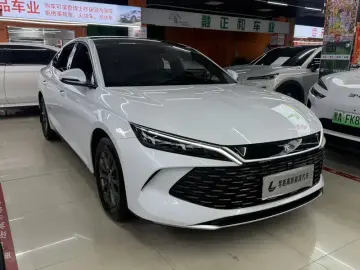 2024 BYD Qin L с пробегом 42 000 км