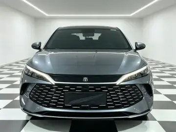 2024 BYD Qin L с пробегом 13 000 км