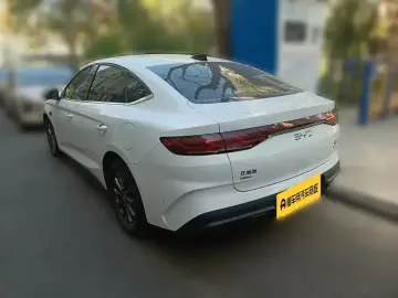 2025 BYD Qin L с пробегом 47 400 км