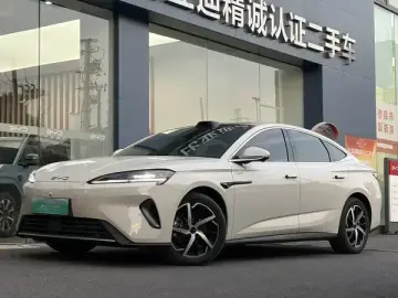 BYD Seal 07