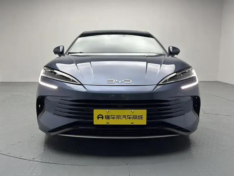 2025 BYD Seal 07 с пробегом 28 200 км