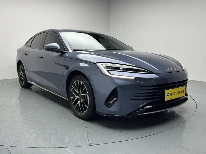 2025 BYD Seal 07 с пробегом 28 200 км