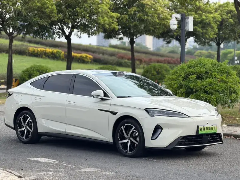 2026 BYD Seal 07 с пробегом 6 800 км