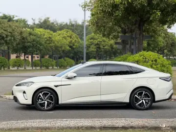 2026 BYD Seal 07 с пробегом 6 800 км