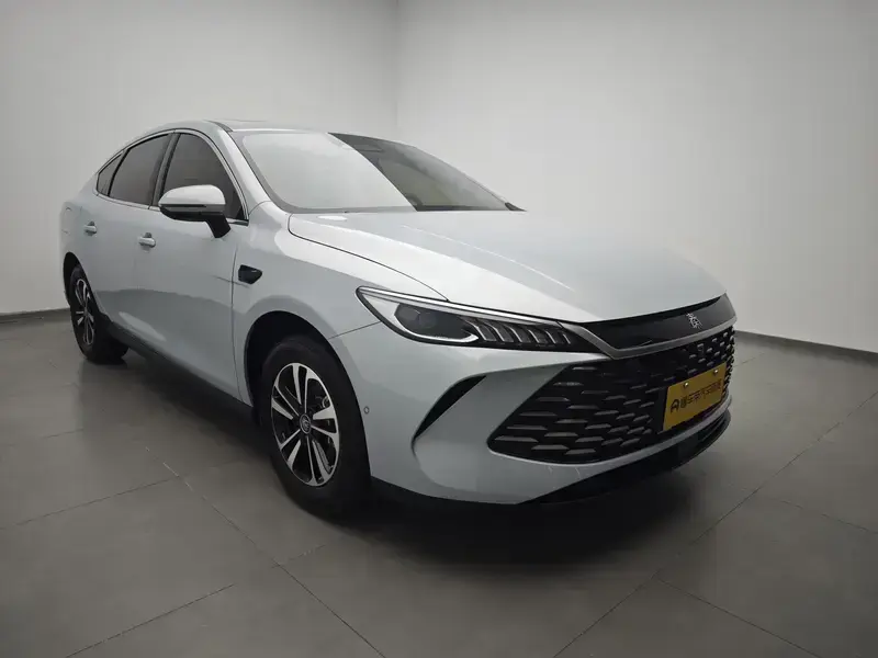 2024 BYD Qin Plus с пробегом 4 500 км