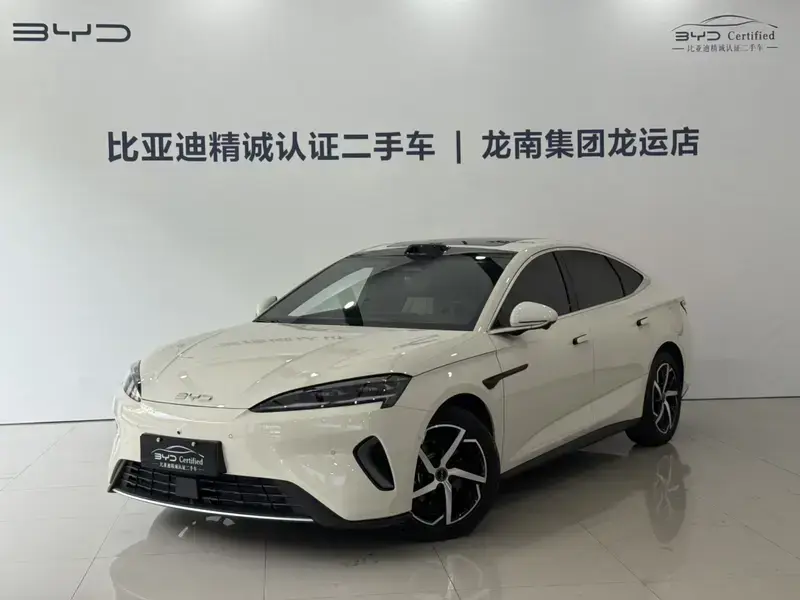 2026 BYD Seal 07 с пробегом 10 000 км