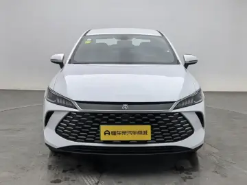 2026 BYD Qin Plus с пробегом 11 500 км