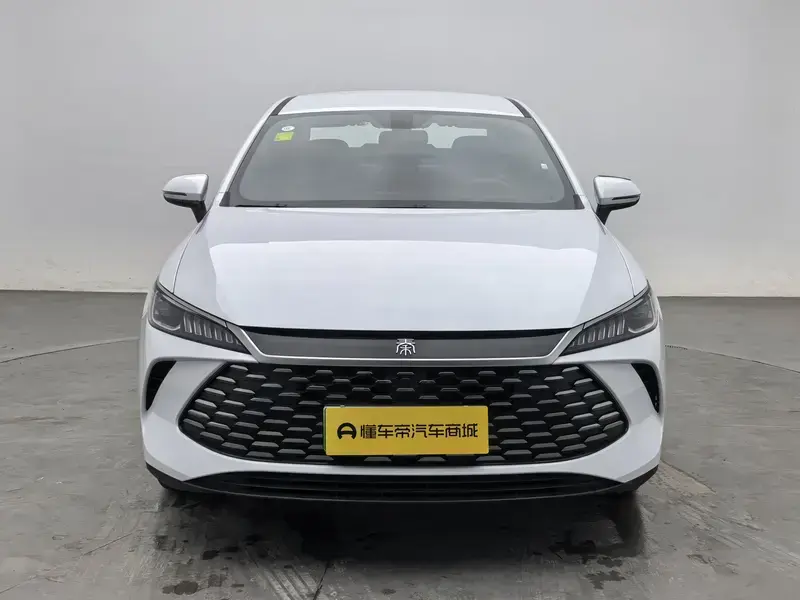 2026 BYD Qin Plus с пробегом 11 500 км