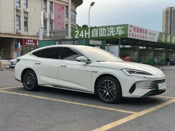 2025 BYD Seal 07 с пробегом 27 000 км