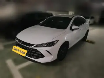 2025 BYD Qin Plus с пробегом 76 800 км
