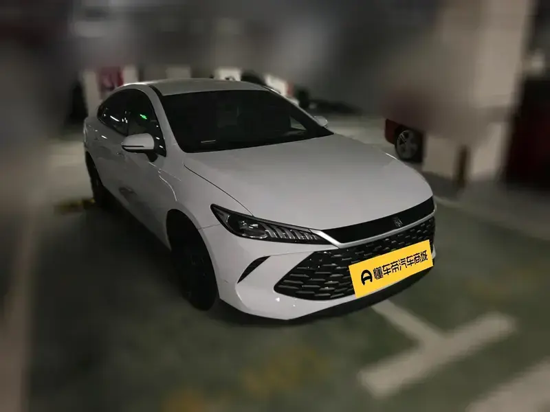2025 BYD Qin Plus с пробегом 76 800 км