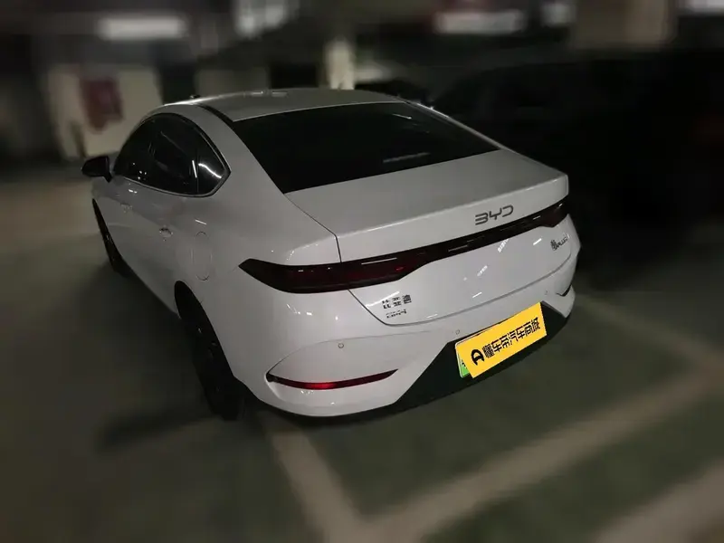 2025 BYD Qin Plus с пробегом 76 800 км