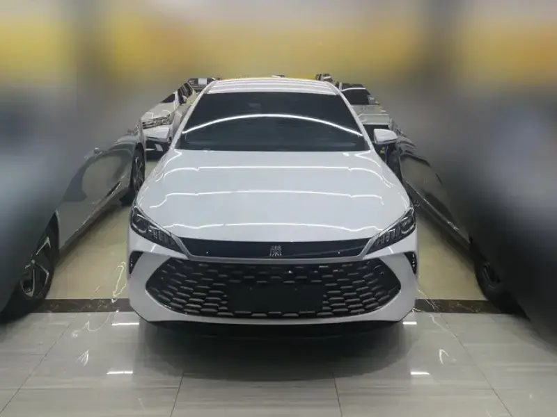 2025 BYD Qin Plus с пробегом 13 000 км