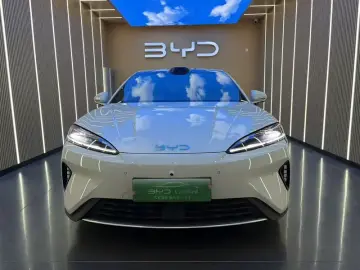 2026 BYD Seal 07 с пробегом 1 700 км
