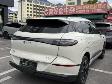 2025 BYD Sea Lion 06 с пробегом 3 000 км