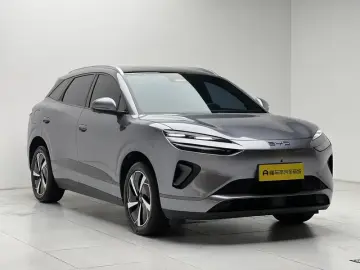 2025 BYD Sea Lion 06 с пробегом 24 500 км