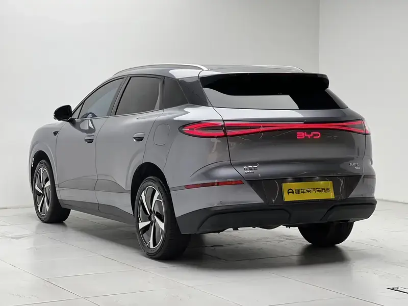 2025 BYD Sea Lion 06 с пробегом 24 500 км